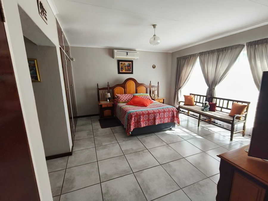 3 Bedroom Property for Sale in Mooinooi North West